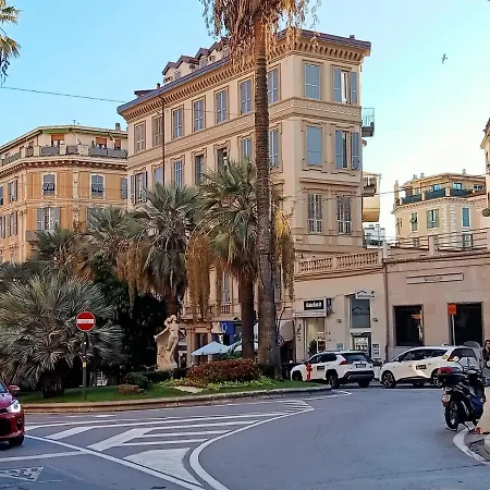 Διαμέρισμα -a Ca' Du Degre'- A Un Passo Da Via Matteotti *